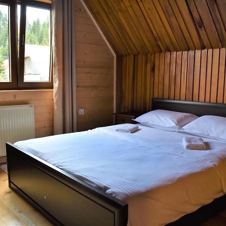 Srna Chalet - Rooms Žabljak Екстериор снимка