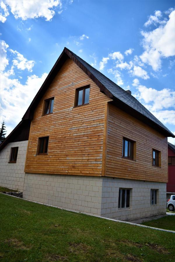 Srna Chalet - Rooms Žabljak Екстериор снимка